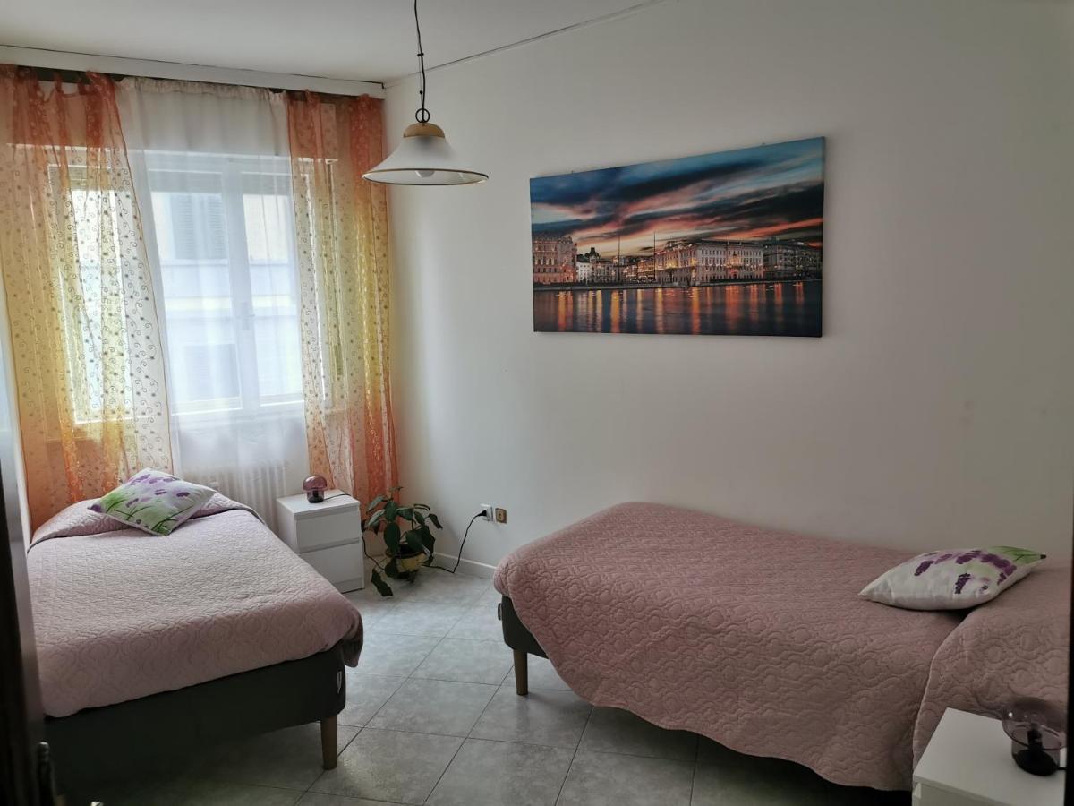 Diana'S House Apartment ตรีเอสเต ภายนอก รูปภาพ